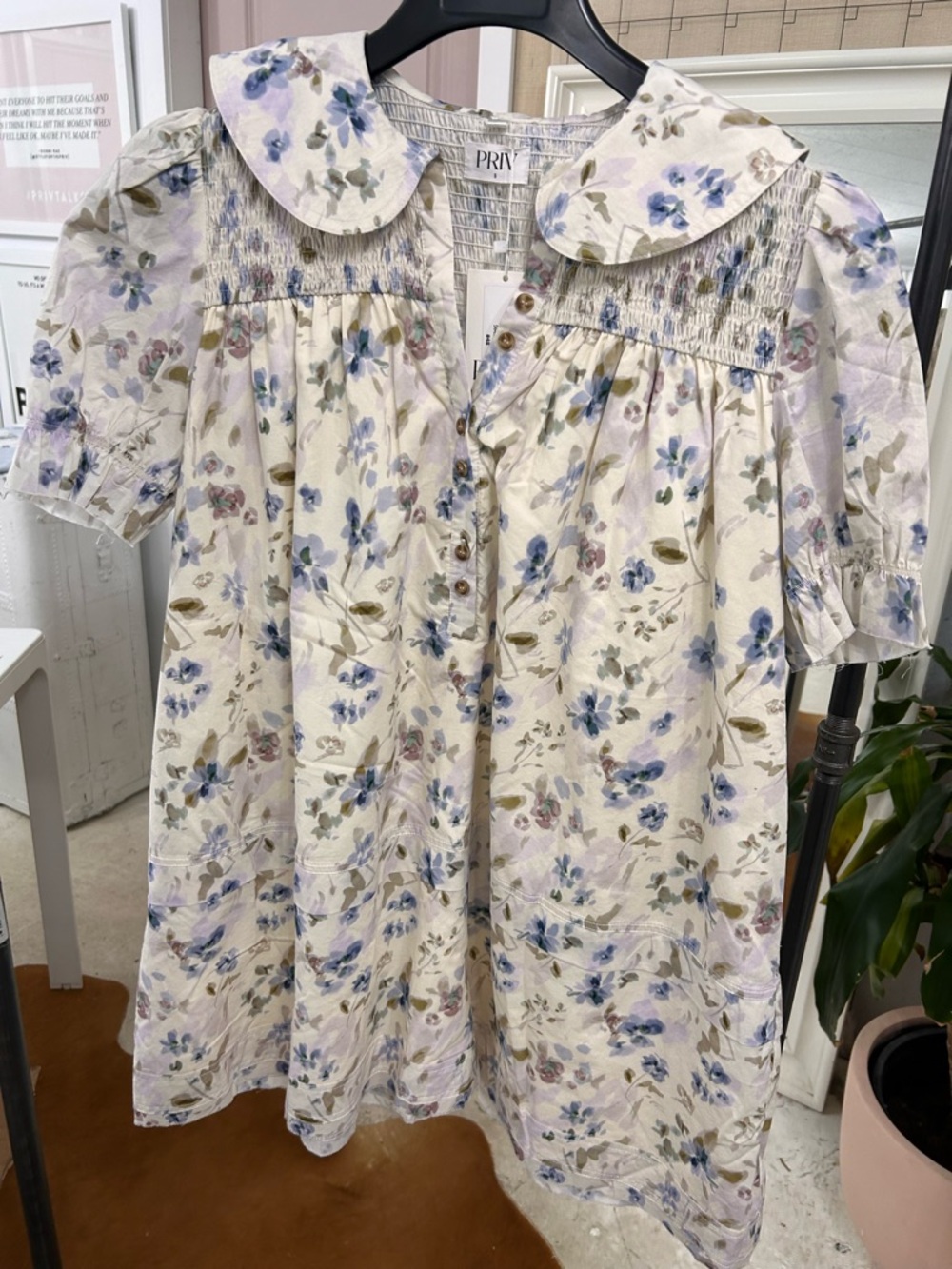 Priv - Floral Collared Mini Dress NET Small